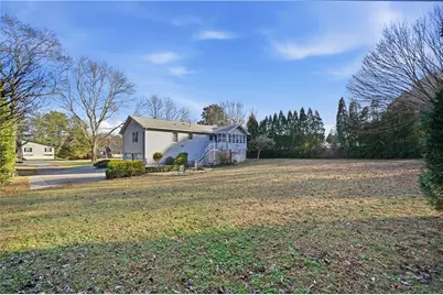 106 Village Court, Woodstock, GA 30188 - Photo 9