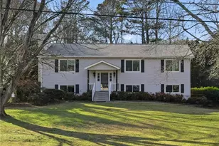 106 Village Ct, Woodstock, GA 30188 - Photo 3