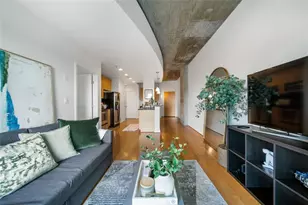 250 Pharr Rd NE, Atlanta, GA 30305 - Photo 9