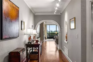 2660 Peachtree Rd NW, Atlanta, GA 30305 - Photo 3