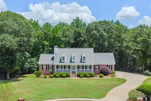 1426 Brighton Pl, Loganville, GA 30052 - Photo 5