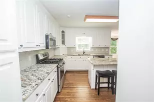 1426 Brighton Pl, Loganville, GA 30052 - Photo 11