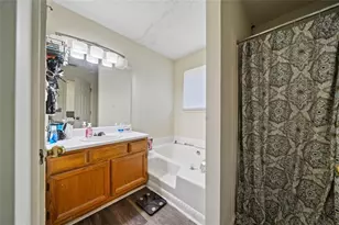 7106 Oakwood Cir, Rex, GA 30273 - Photo 25