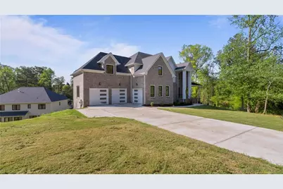 208 Indian Hills Trail, Marietta, GA 30068 - Photo 5