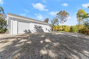 125 Rainbow Cir, Cleveland, GA 30528 - Photo 41