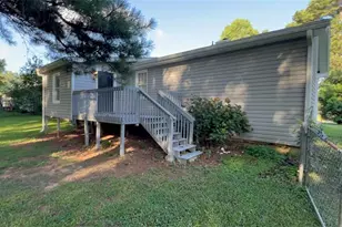 4822 Navajo Trail SE, Conyers, GA 30094 - Photo 15