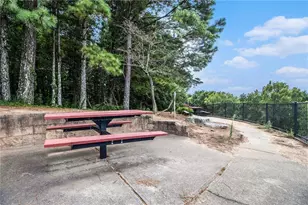 1647 Dupont Commons Dr NW, Atlanta, GA 30318 - Photo 39