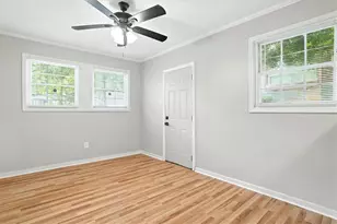 2912 Belvedere Ln, Decatur, GA 30032 - Photo 13