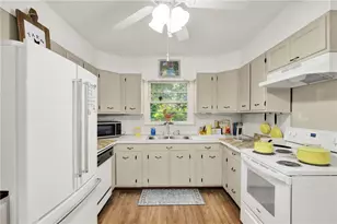 1105 E Derenne Dr, Savannah, GA 31406 - Photo 17