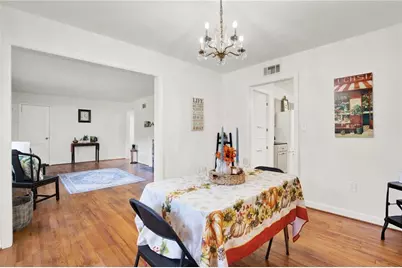 1105 E Derenne Drive, Savannah, GA 31406 - Photo 11