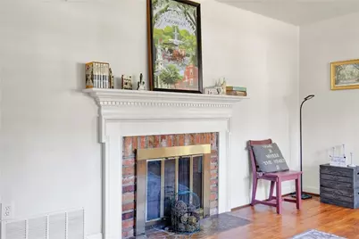 1105 E Derenne Drive, Savannah, GA 31406 - Photo 7