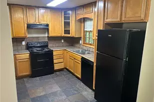 2128 Tiffany Ln, Lithonia, GA 30058 - Photo 5