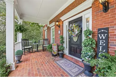 1292 Green Turf Drive, Snellville, GA 30078 - Photo 11