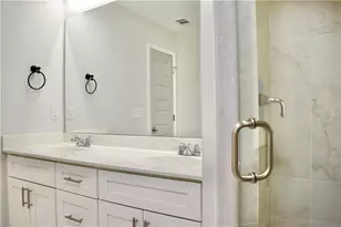 1365 Memorial Dr SE, Atlanta, GA 30317 - Photo 11