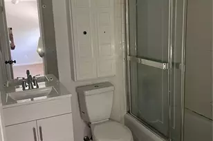 6354 Shannon Pkwy, Union City, GA 30291 - Photo 17