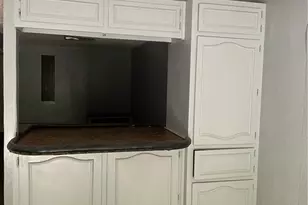 6354 Shannon Pkwy, Union City, GA 30291 - Photo 13