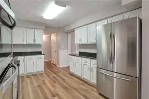 1091 To Lani Dr, Stone Mountain, GA 30083 - Photo 11