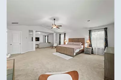 1025 Lakehaven Lane, Loganville, GA 30052 - Photo 11