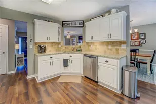 530 Windermere Dr, Loganville, GA 30052 - Photo 17