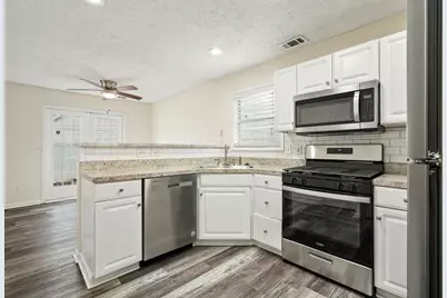 211 Chelsea Court, Woodstock, GA 30189 - Photo 5