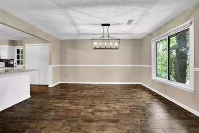 1410 Dallas Circle SW, Marietta, GA 30064 - Photo 11