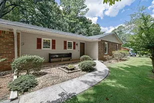 1410 Dallas Cir SW, Marietta, GA 30064 - Photo 3