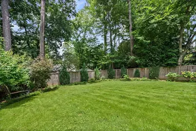 2292 Pembrook Place NE, Atlanta, GA 30324 - Photo 41