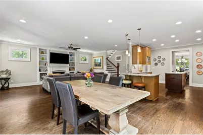 2292 Pembrook Place NE, Atlanta, GA 30324 - Photo 15