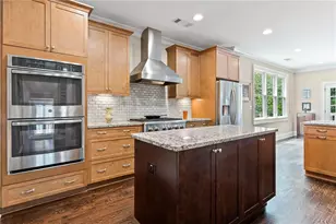 2292 Pembrook Pl NE, Atlanta, GA 30324 - Photo 11