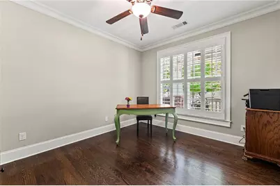 2292 Pembrook Place NE, Atlanta, GA 30324 - Photo 7