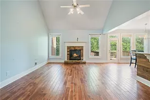 16 Creekview Dr SE, Cartersville, GA 30120 - Photo 5