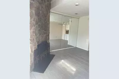 398 Prince Of Wales, Stone Mountain, GA 30083 - Photo 3