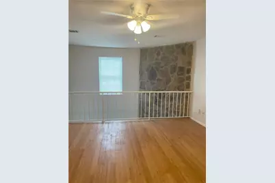 398 Prince Of Wales, Stone Mountain, GA 30083 - Photo 5