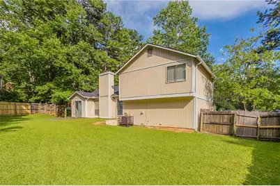 5404 Biffle Downs Road, Stone Mountain, GA 30088 - Photo 31