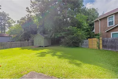 5404 Biffle Downs Road, Stone Mountain, GA 30088 - Photo 35