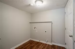 5404 Biffle Downs Rd, Stone Mountain, GA 30088 - Photo 29