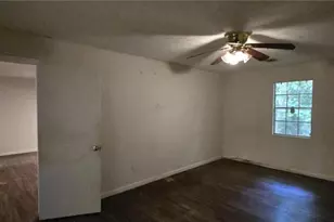 1008 Pine Tree Trail, Atlanta, GA 30349 - Photo 25