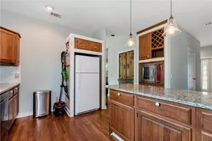 3978 Pineshore Cir, Gainesville, GA 30501 - Photo 43