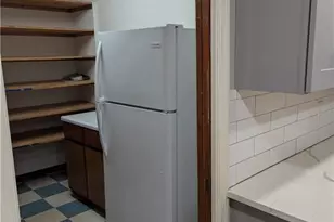 4754 Winthrop Dr, Atlanta, GA 30337 - Photo 9