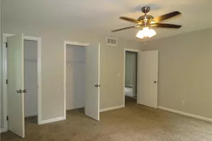 467 Pineburr Ln, Stone Mountain, GA 30087 - Photo 17