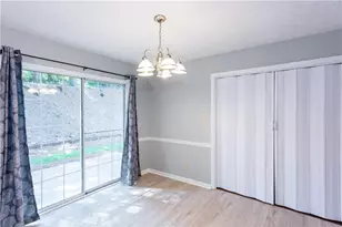 245 Fieldstone Dr, Fairburn, GA 30213 - Photo 15