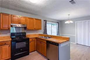 245 Fieldstone Dr, Fairburn, GA 30213 - Photo 11