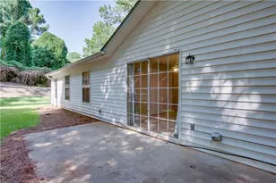 245 Fieldstone Dr, Fairburn, GA 30213 - Photo 29