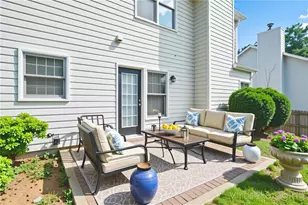 877 Dunlin Fields Dr, Lawrenceville, GA 30044 - Photo 17