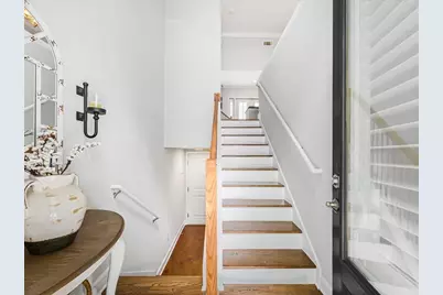 710 Cosmopolitan Drive NE #710, Atlanta, GA 30324 - Photo 3