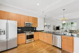 710 Cosmopolitan Dr NE, Atlanta, GA 30324 - Photo 11