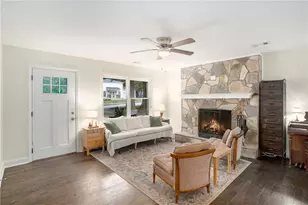 1347 Dorothy Dr, Decatur, GA 30030 - Photo 9