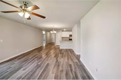 112 W Lexington Avenue, Griffin, GA 30223 - Photo 5