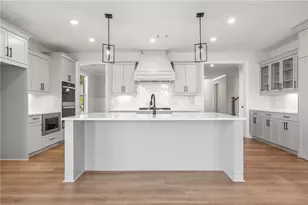 2615 Yellowstone Farm Dr, Cumming, GA 30028 - Photo 9