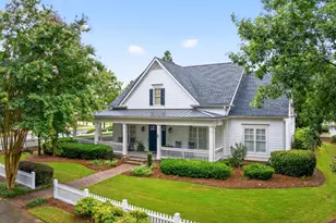 300 Horseshoe Bend, Statham, GA 30666 - Photo 1